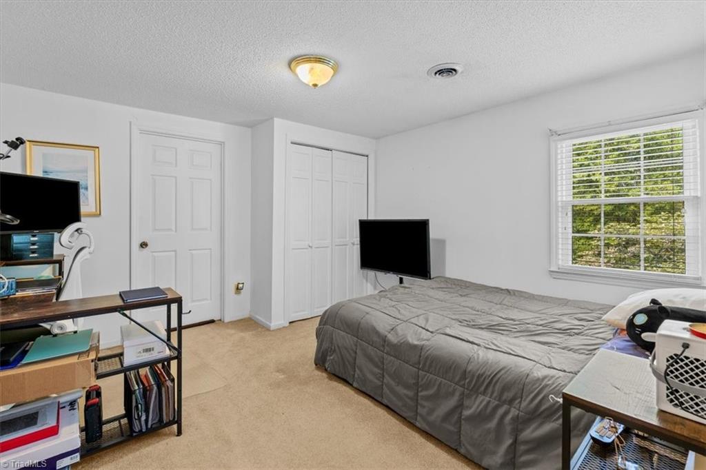 4617 Riverview Drive Property Photo 32