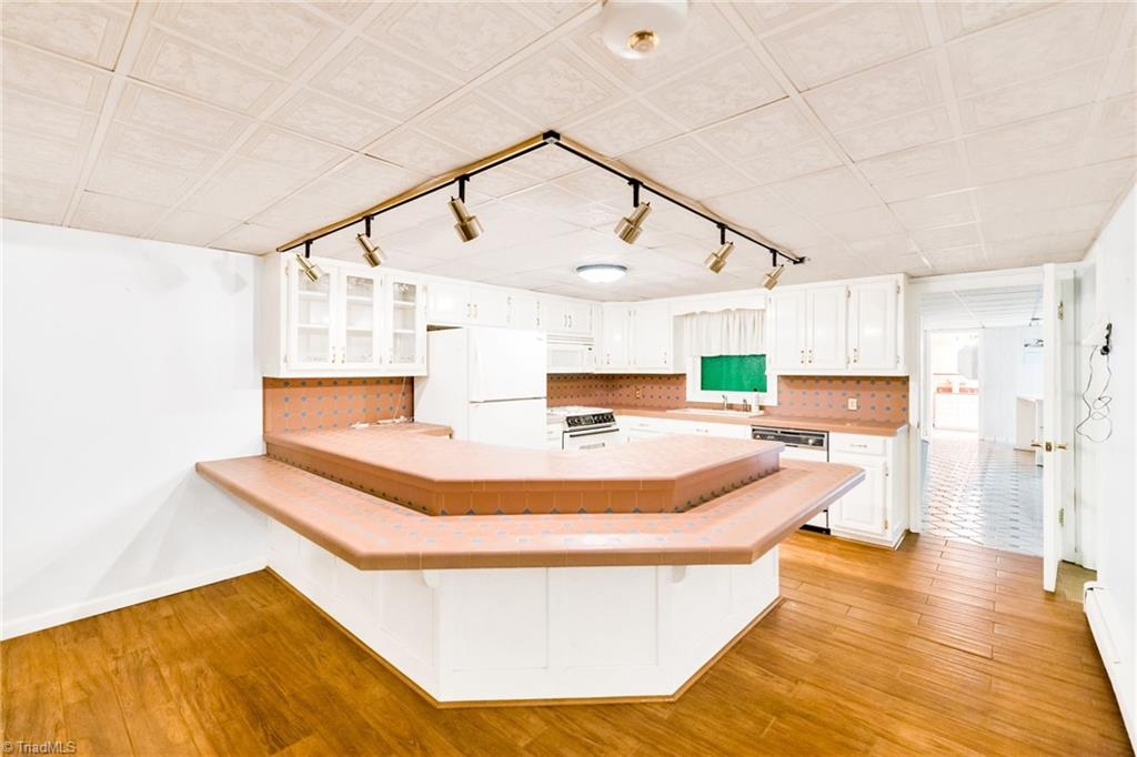 354 Old Wilkes Road Property Photo 33
