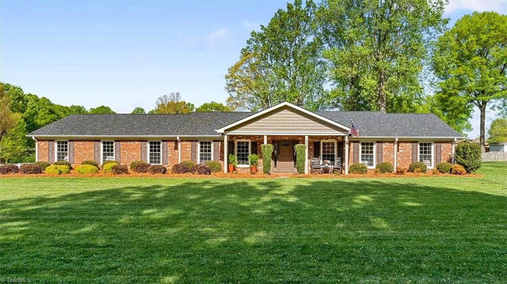330 Fielding Drive Property Photo 1