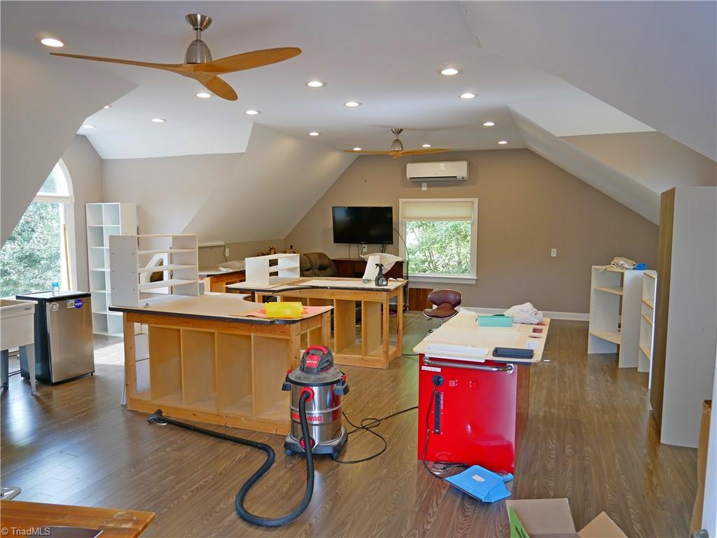 2502 Wedge Place Property Photo 45