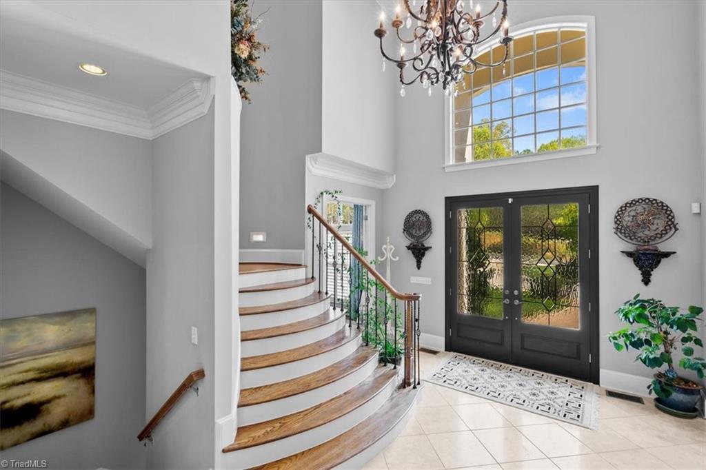 6087 Mountain Brook Road Property Photo 4