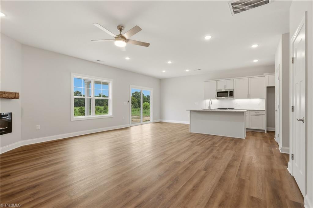 105 Tally Meadow Court Property Photo 11