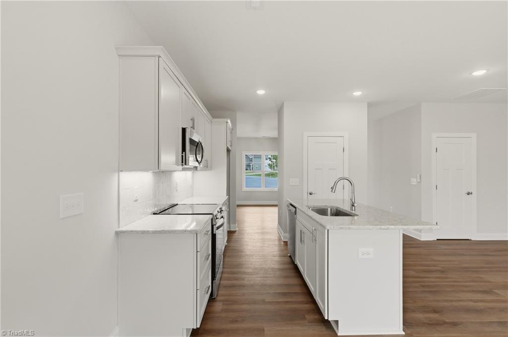105 Tally Meadow Court Property Photo 14