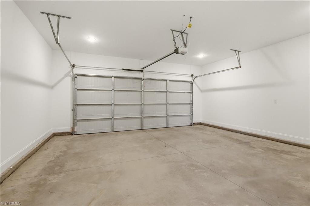 105 Tally Meadow Court Property Photo 38