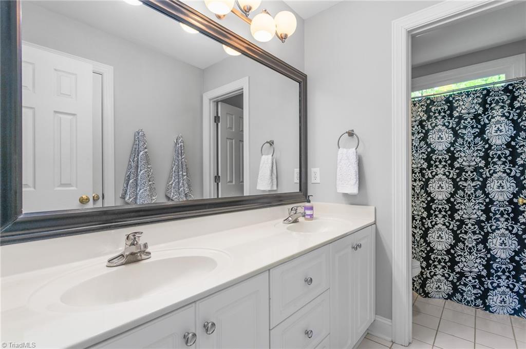 8505 Case Ridge Drive Property Photo 21