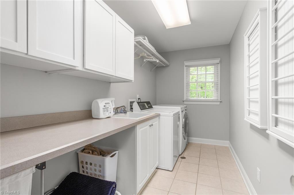 8505 Case Ridge Drive Property Photo 27