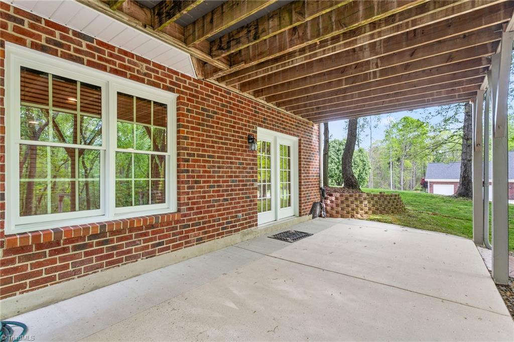 8505 Case Ridge Drive Property Photo 32
