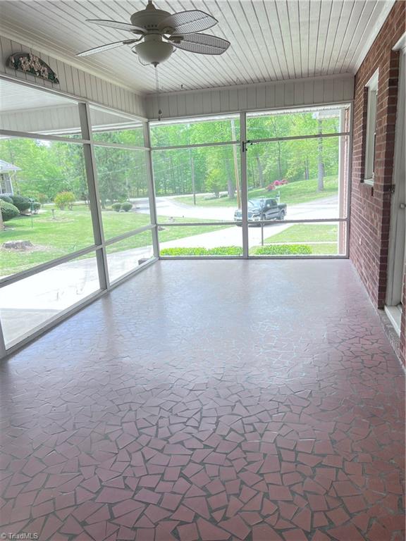 904 Blackstone Circle Property Photo 16