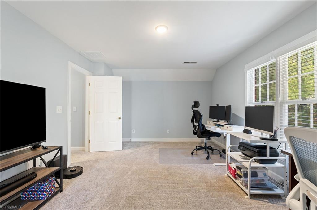 108 Duffield Court Property Photo 44