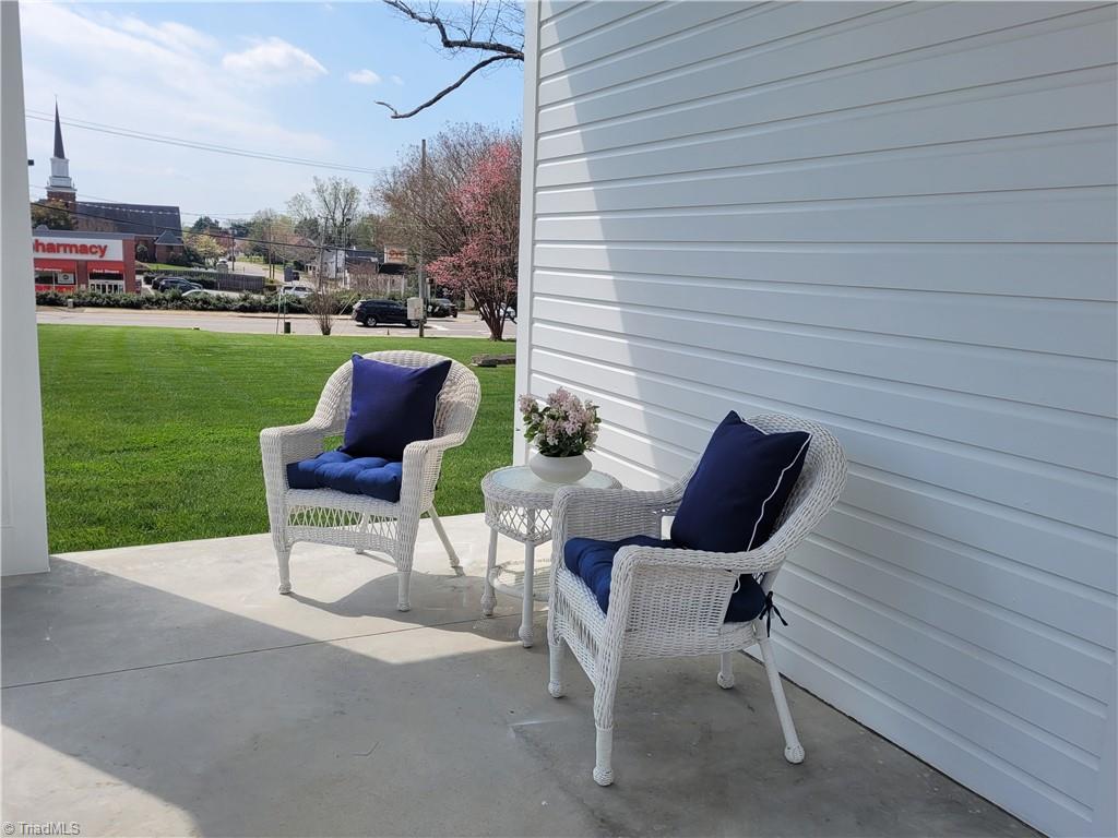 106 N Key Street Property Photo 6