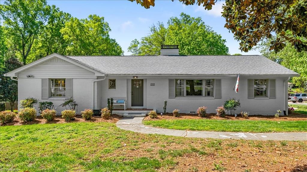 3707 W Friendly Avenue Property Photo 1