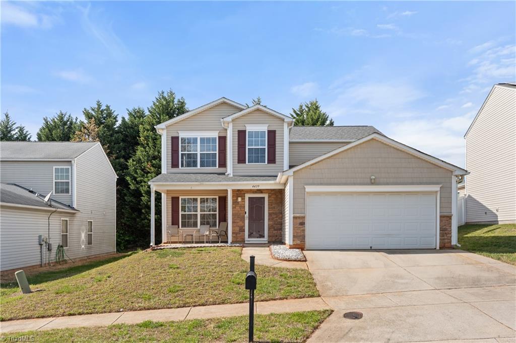 4439 Vernon Circle Property Photo