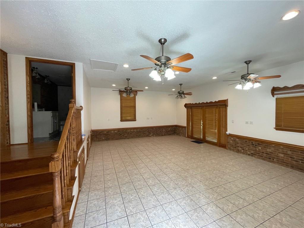 7235 Ledbetter Road Property Photo 3