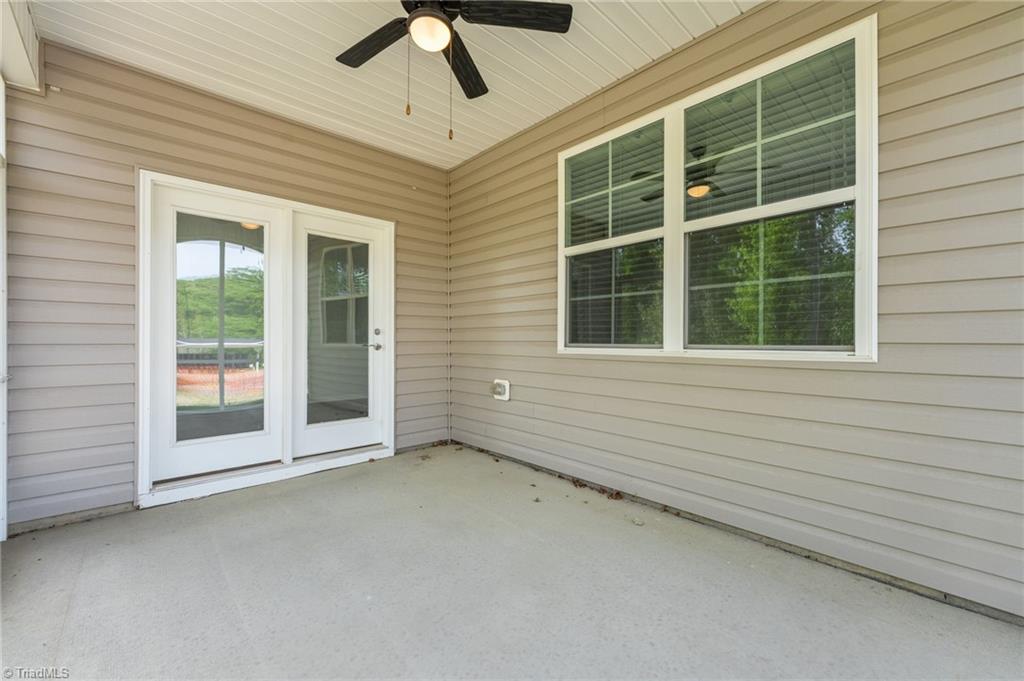 1639 Abberly Place Property Photo 27