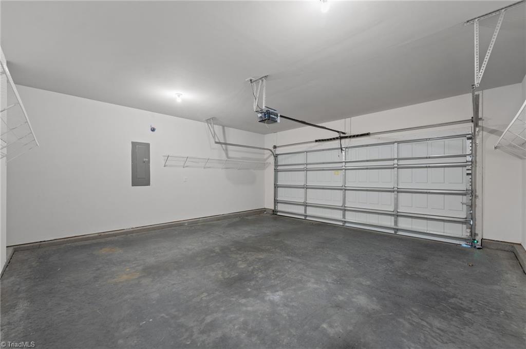 1639 Abberly Place Property Photo 28