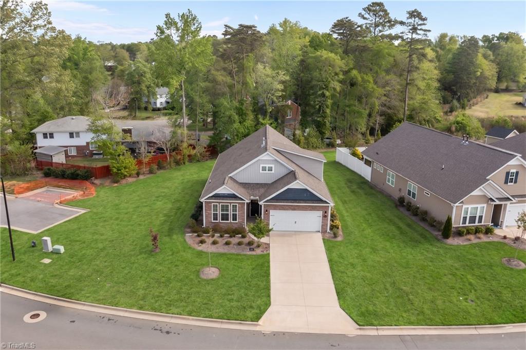 1639 Abberly Place Property Photo 36