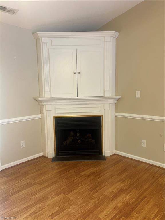 405 Pinefield Place Property Photo 10