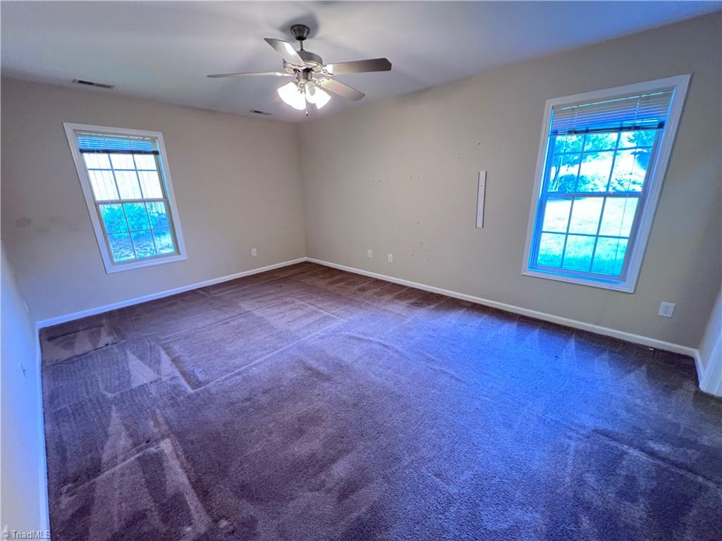405 Pinefield Place Property Photo 18