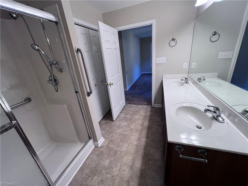 405 Pinefield Place Property Photo 21