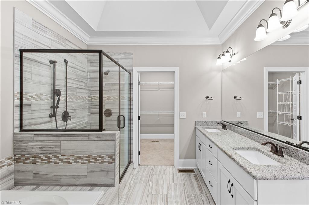 145 Winged Foot Court Property Photo 14