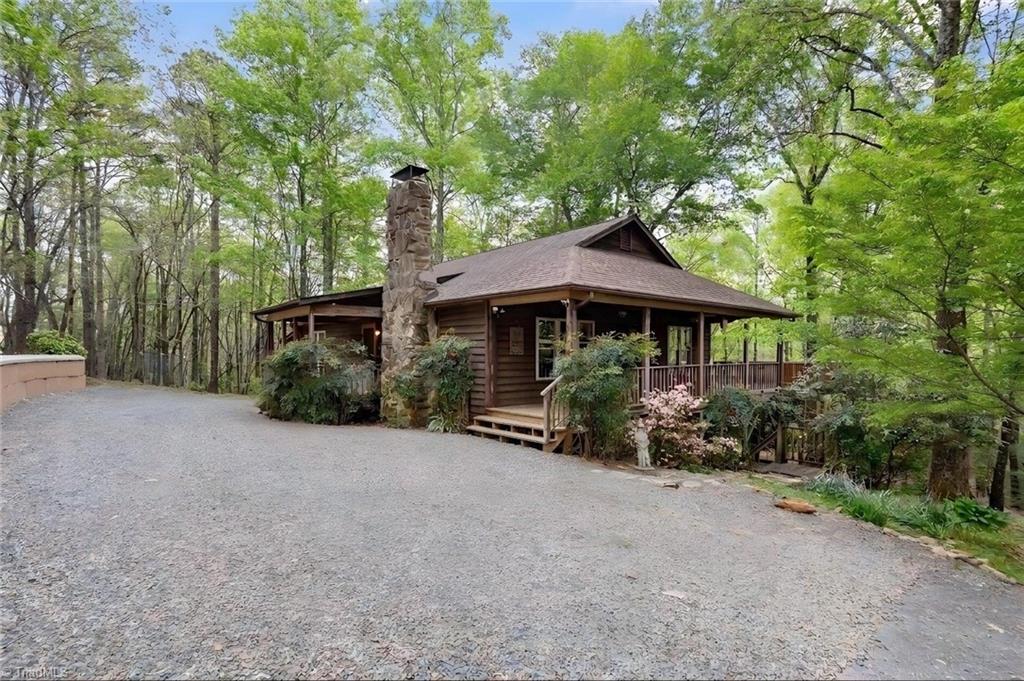 227 Baldwin Drive Property Photo 1