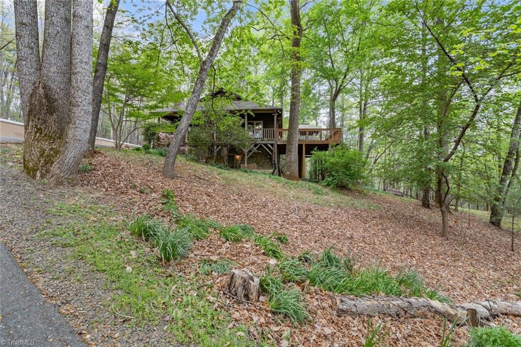 227 Baldwin Drive Property Photo 2