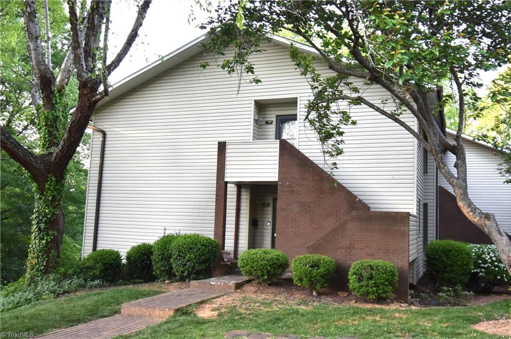 129 Forest View Drive Property Photo 1