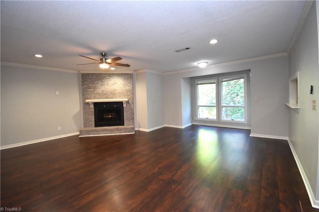 129 Forest View Drive Property Photo 2
