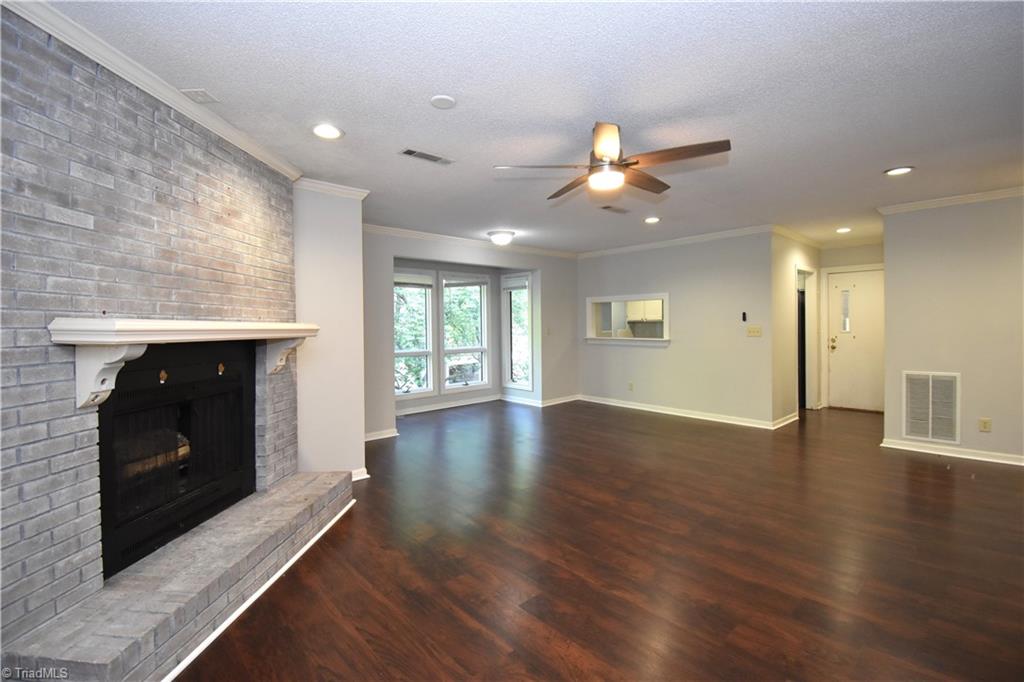 129 Forest View Drive Property Photo 4
