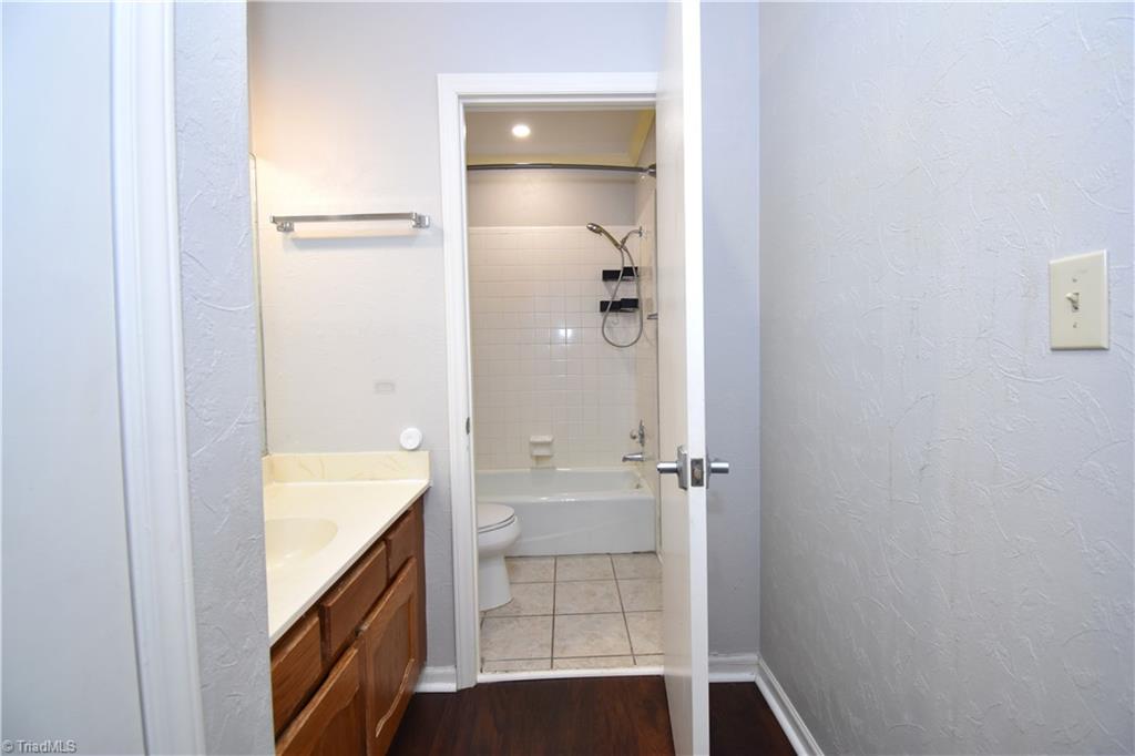 129 Forest View Drive Property Photo 14