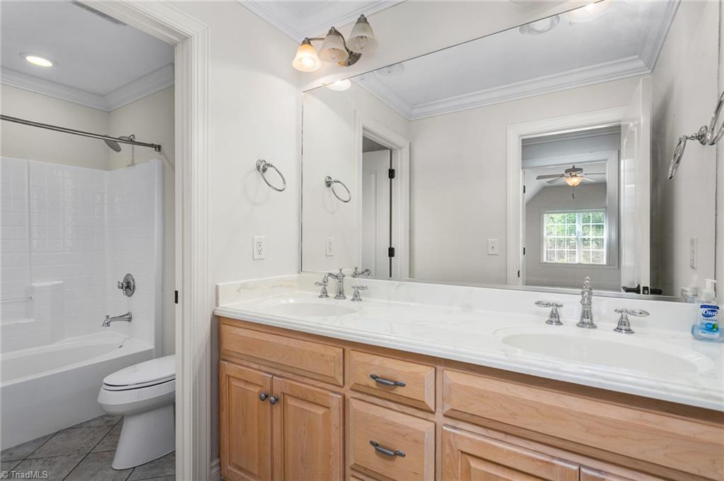 713 Mill Pointe Way Property Photo 44