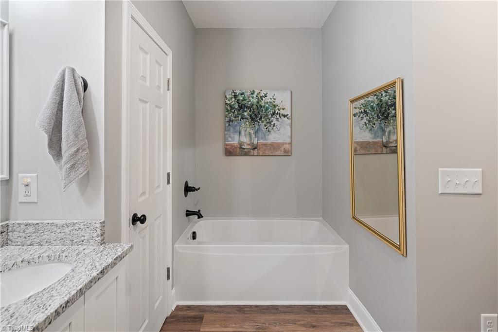 108 Jefferson Station Place Property Photo 18