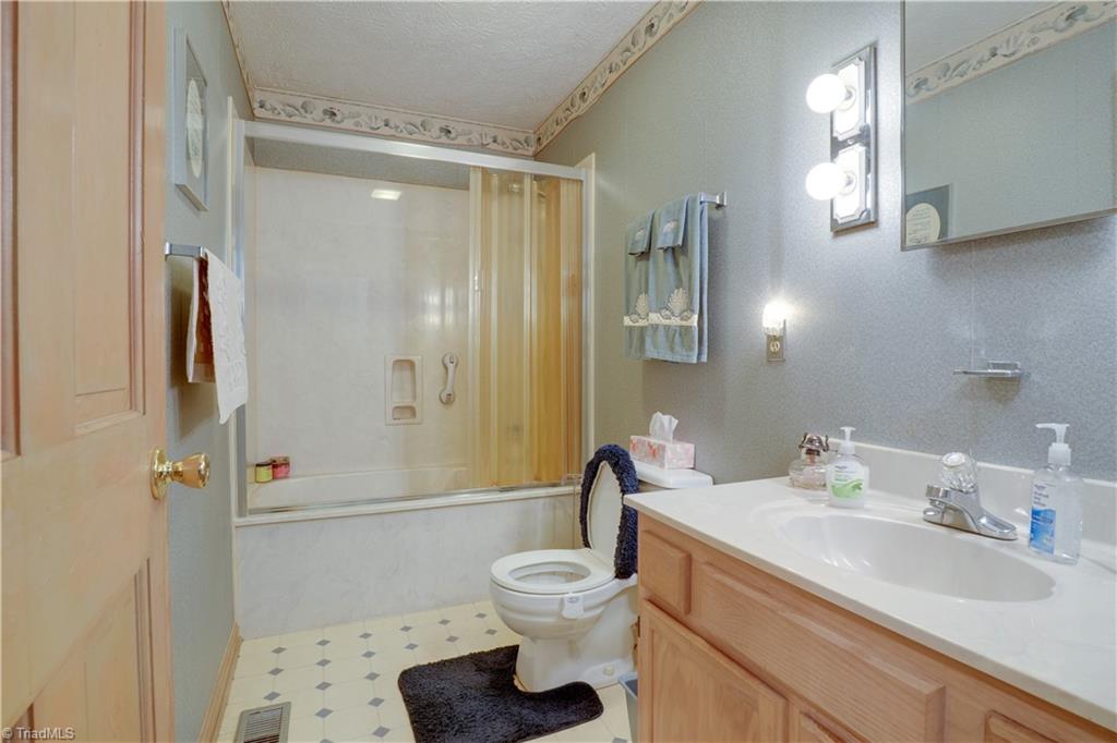 1495 Devaux Road Property Photo 23