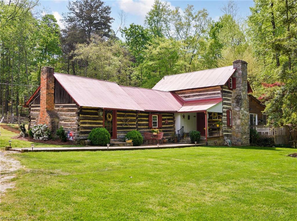 7198 Spring Hill Road