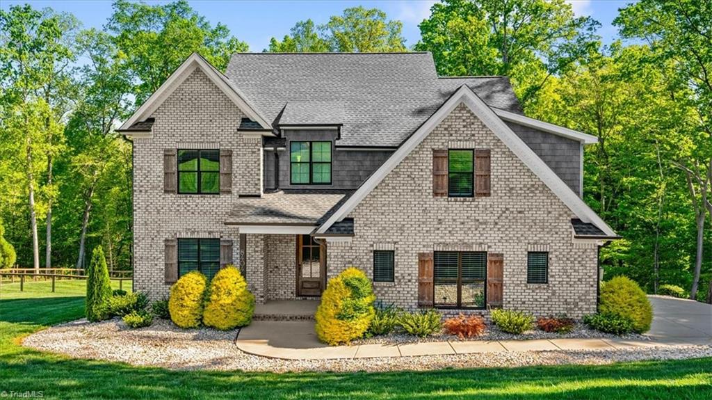 8404 Poplar Bluff Drive Property Photo 1