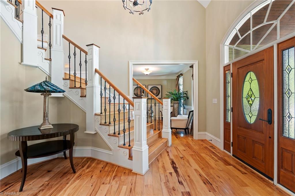 7601 Crossing Ridge Drive Property Photo 5