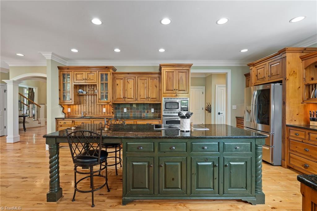 7601 Crossing Ridge Drive Property Photo 17