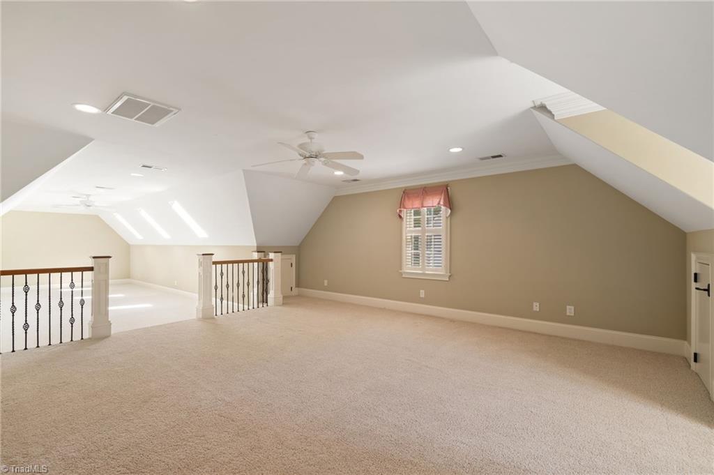 7601 Crossing Ridge Drive Property Photo 28