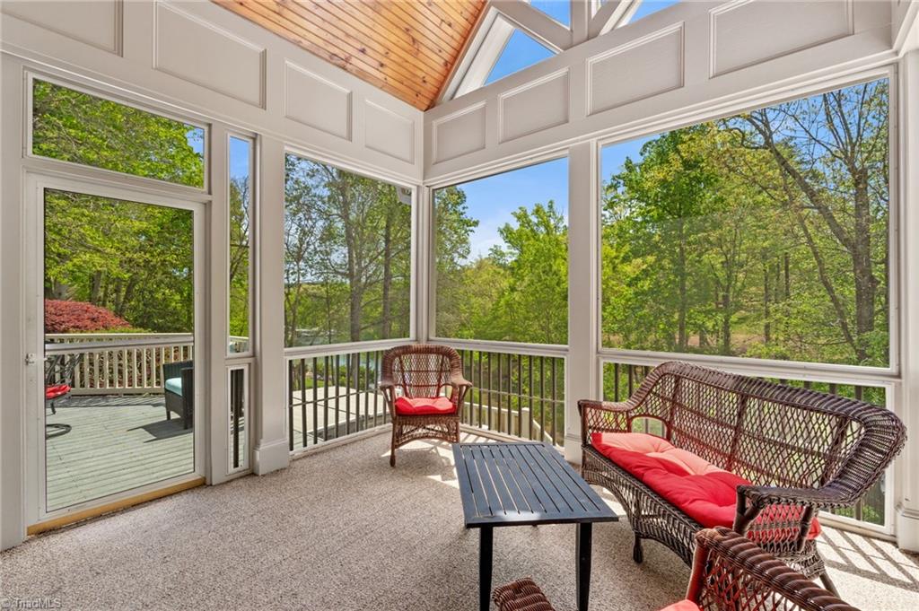 7601 Crossing Ridge Drive Property Photo 44