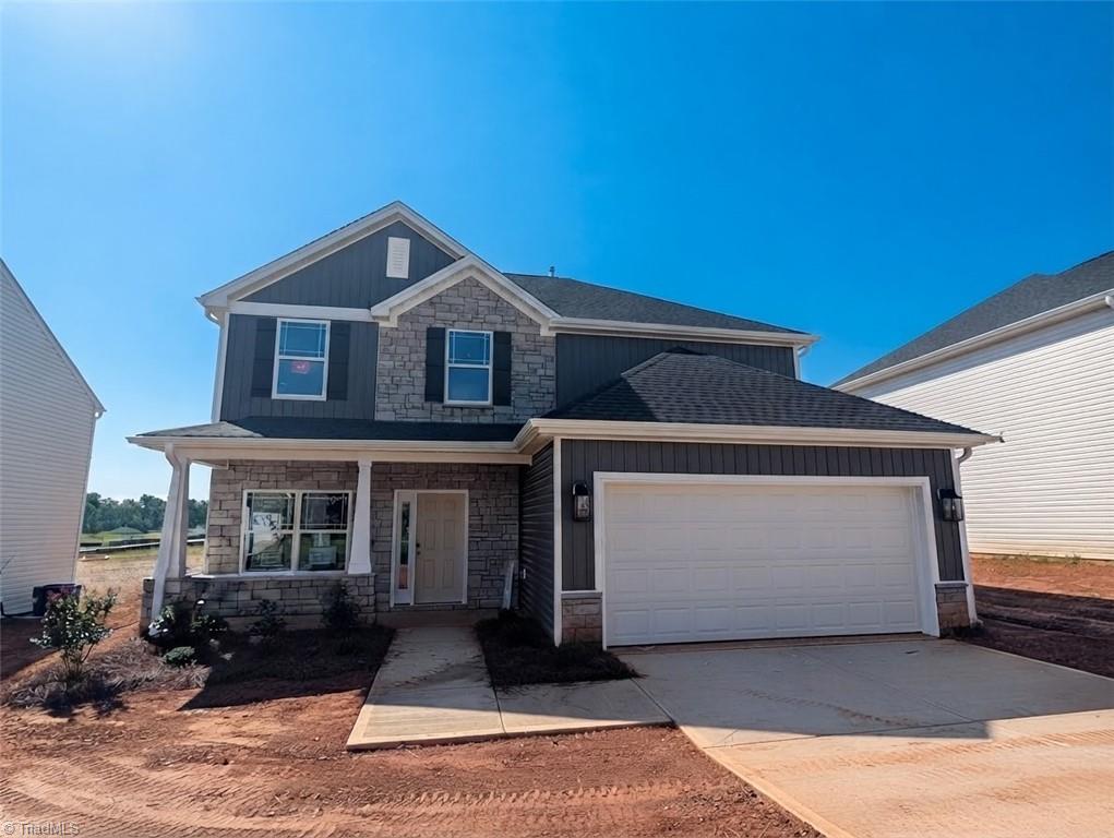 1329 Dandridge Drive Property Photo 2