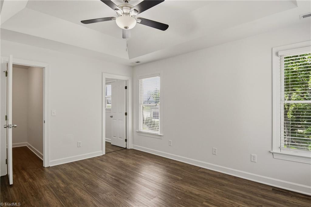 471 Kingsmill Drive Property Photo 21