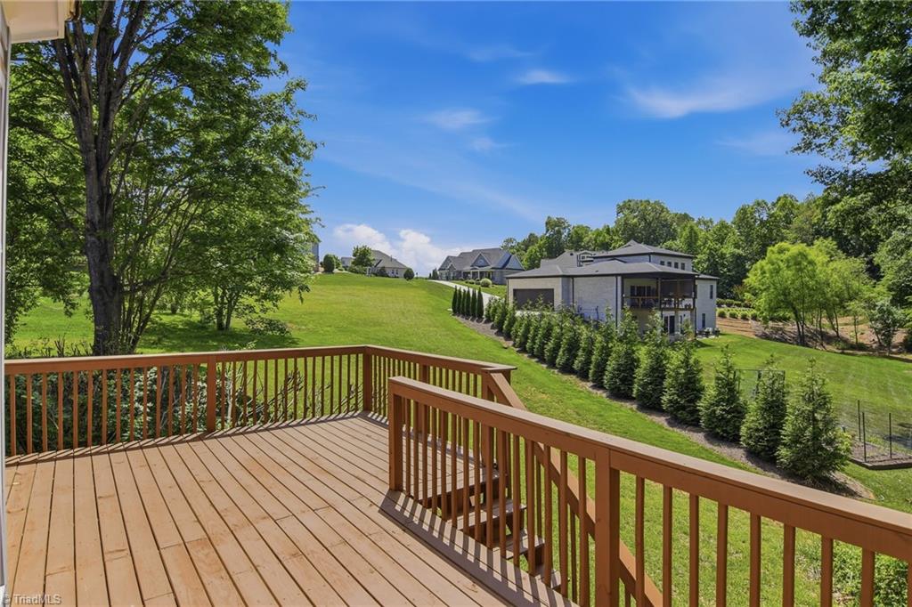 471 Kingsmill Drive Property Photo 30