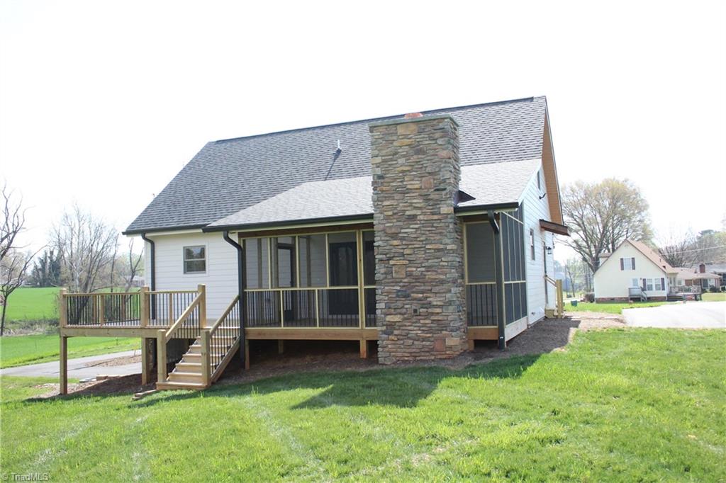 500 Norman Lane Property Photo 6