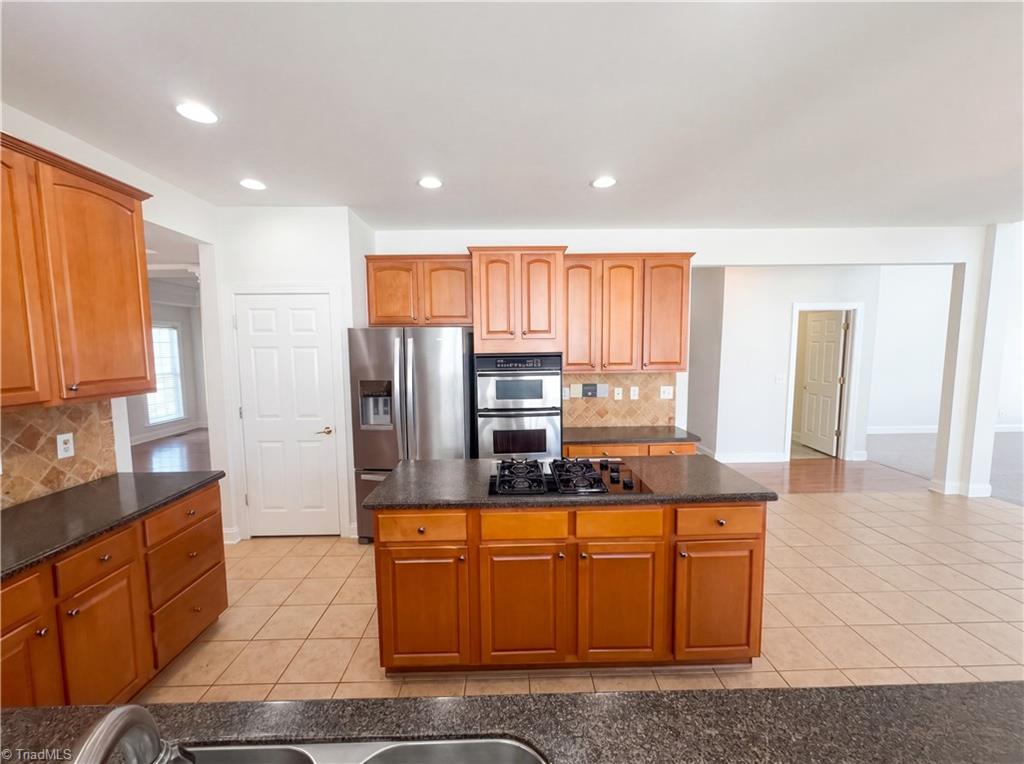 4993 Winding Ridge Drive Property Photo 7