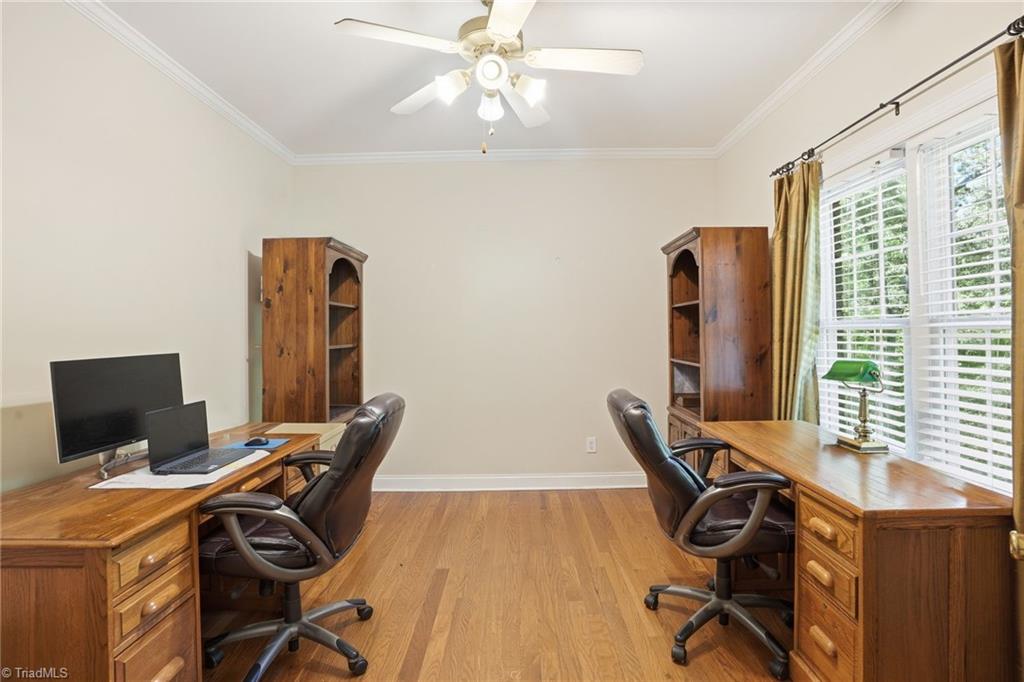 2275 River Road Property Photo 12