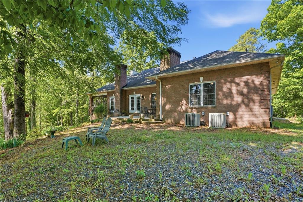 2275 River Road Property Photo 42