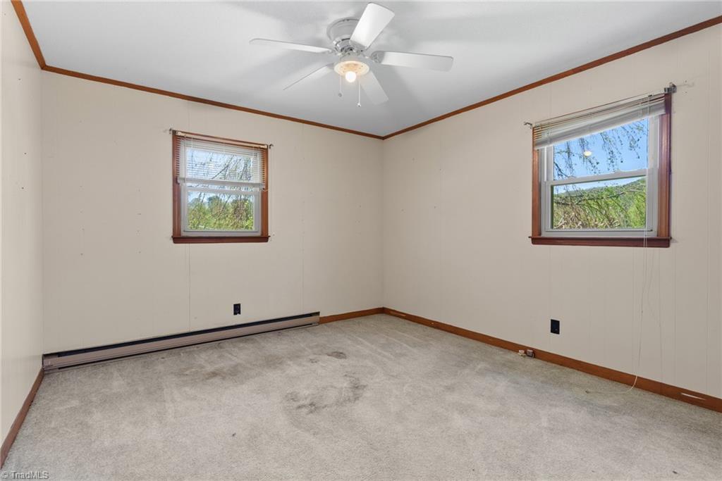610 Collins Road Property Photo 10