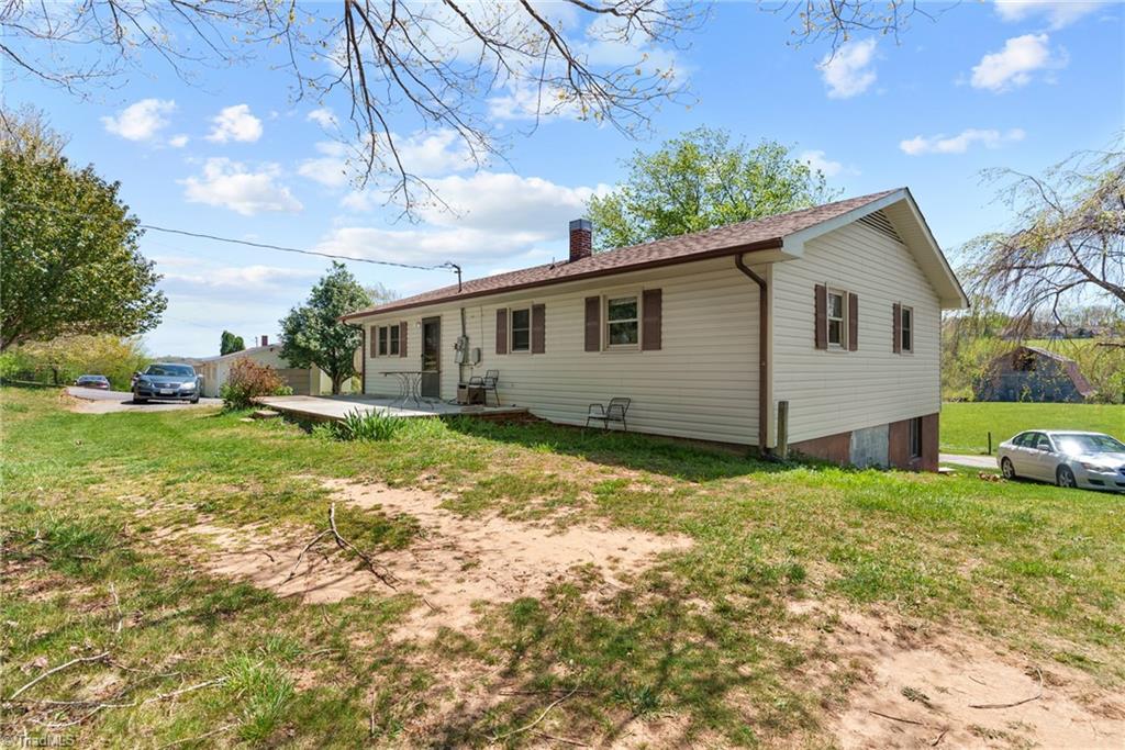 610 Collins Road Property Photo 17
