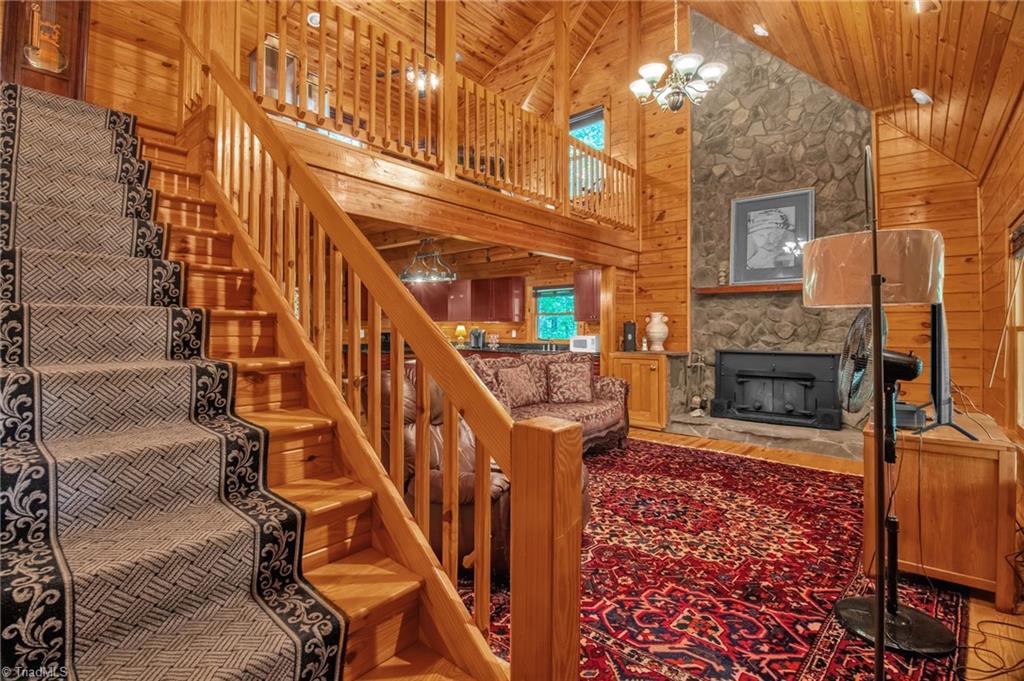 473 Graystone Road Property Photo 3