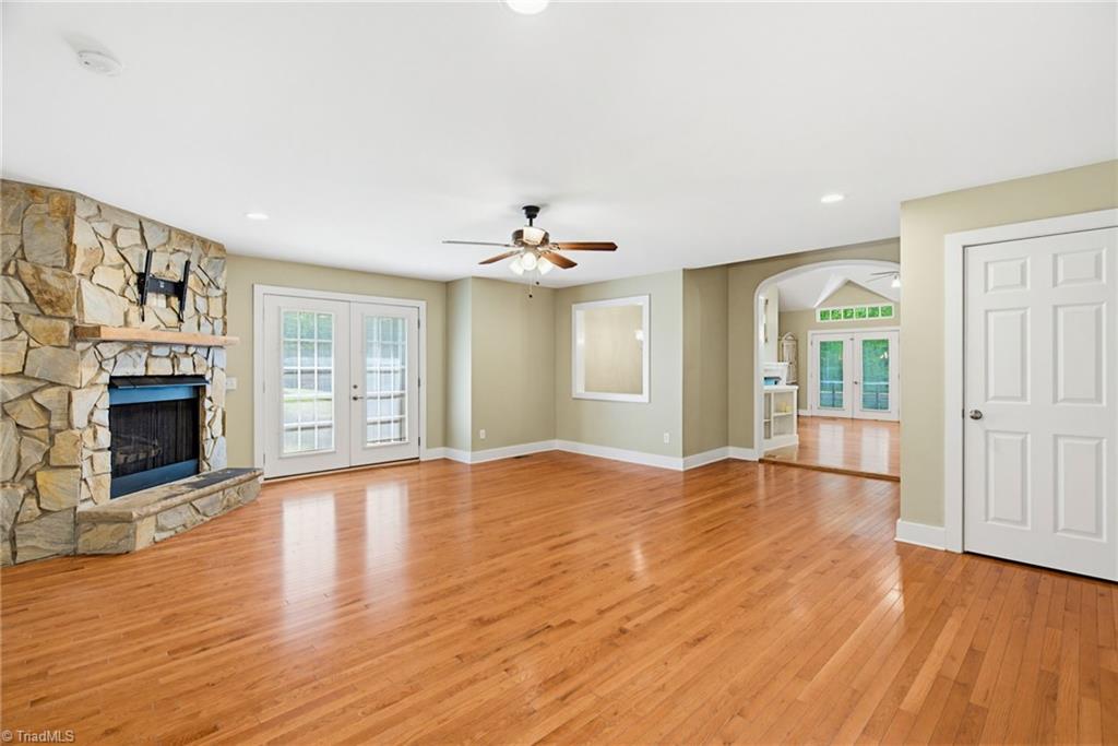 1707 Land Estates Drive Property Photo 7